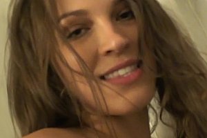 Freesexxx农村老妇 Porn