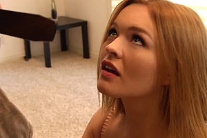 操b黄色网 Porn