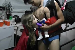 人妖自慰在线网 Porn