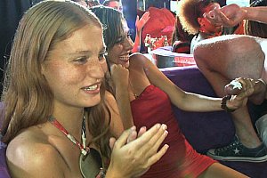 Handjob女王手交榨精 Porn