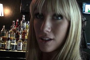Moms欧美性 Porn