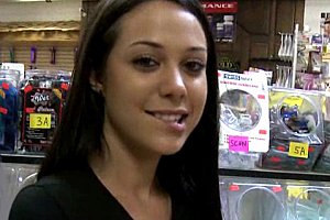 Zozo另类女人 Porn